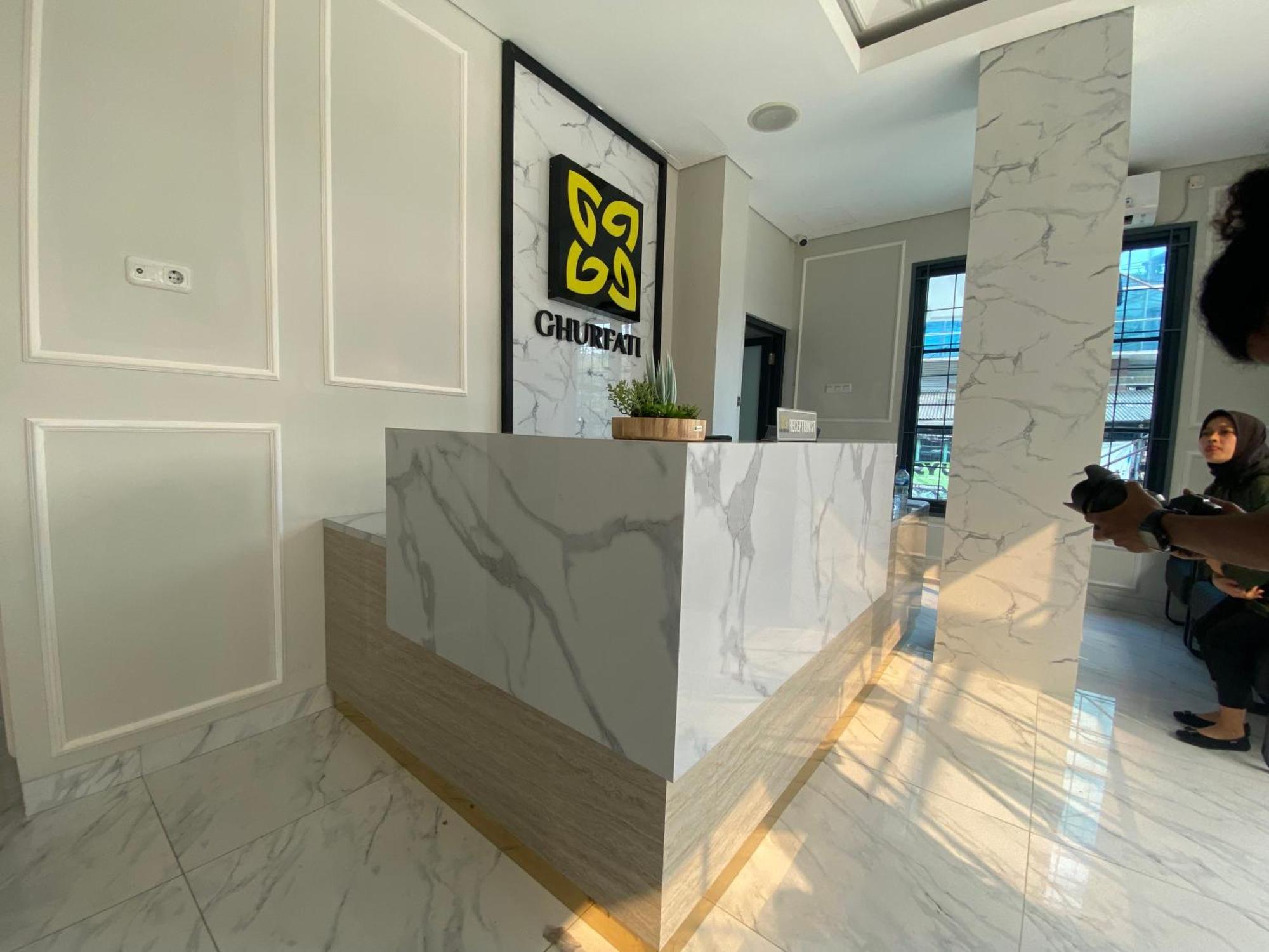 Ghurfati Hotel Wedana Jakarta Eksteriør billede