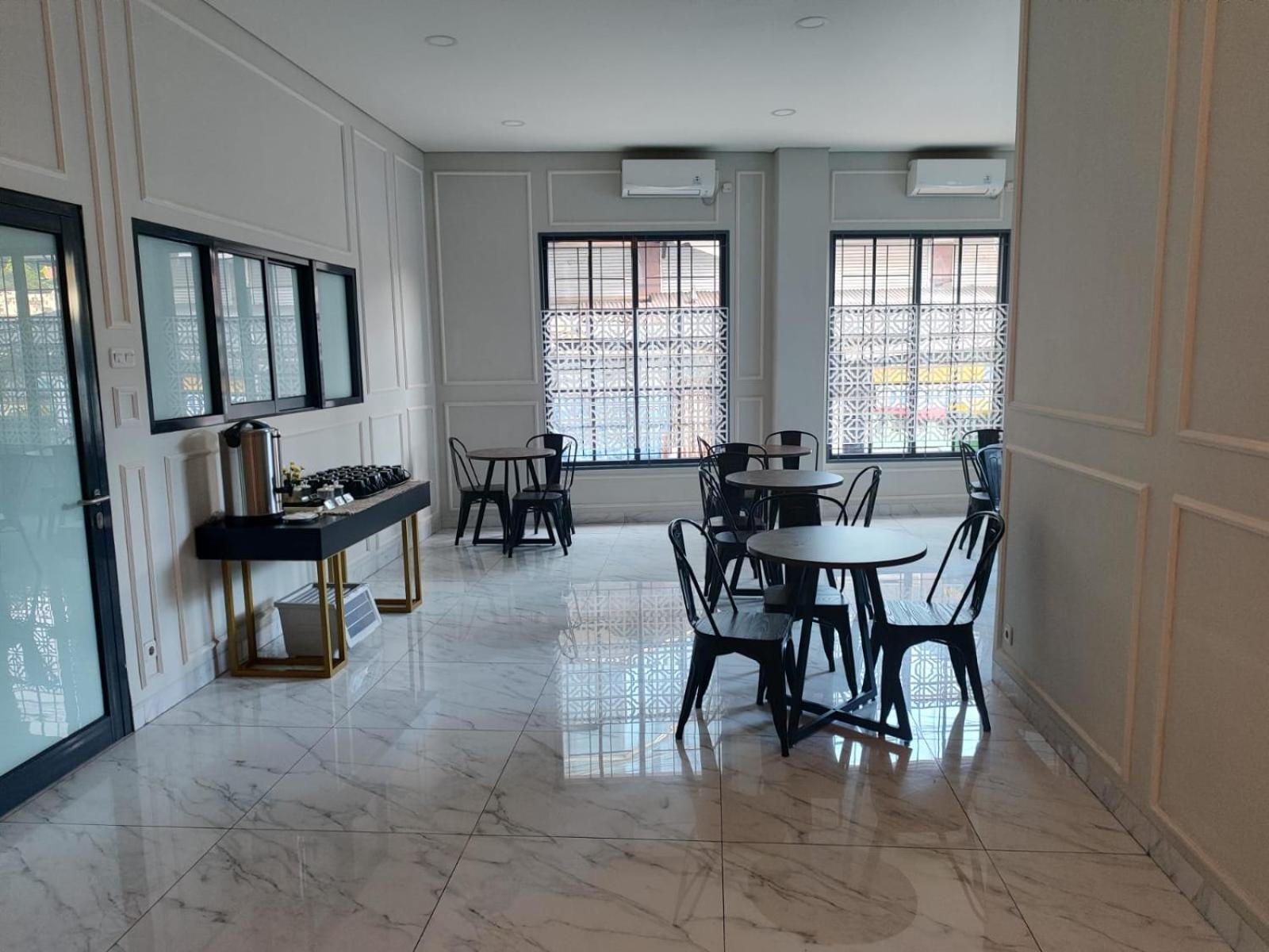 Ghurfati Hotel Wedana Jakarta Eksteriør billede